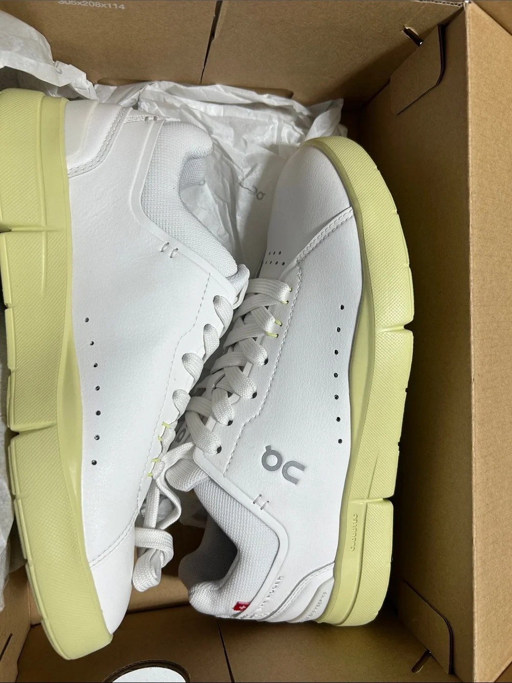 The Roger on running  White Sneakers with Pale Yellow Trim